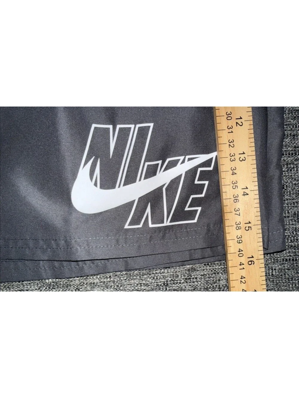 Nike Swim Shorts 5” Grey Size Men’s Medium NESSA566-018
